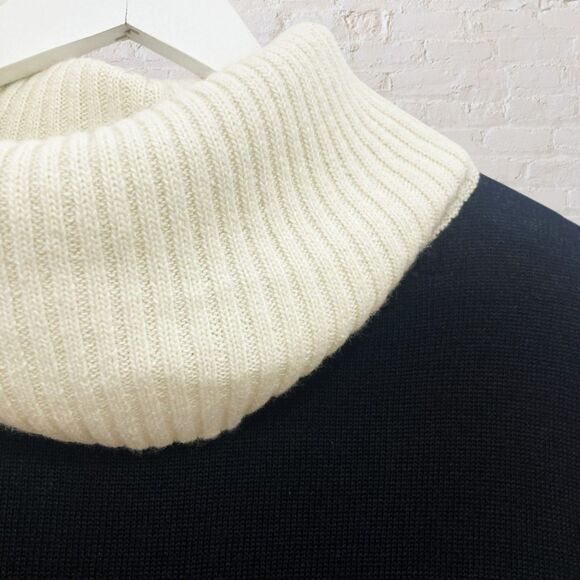 Sisters Vintage 80s Turtleneck Sweater M Black Ivory Colorblock Hong Kong - Picture 6 of 11